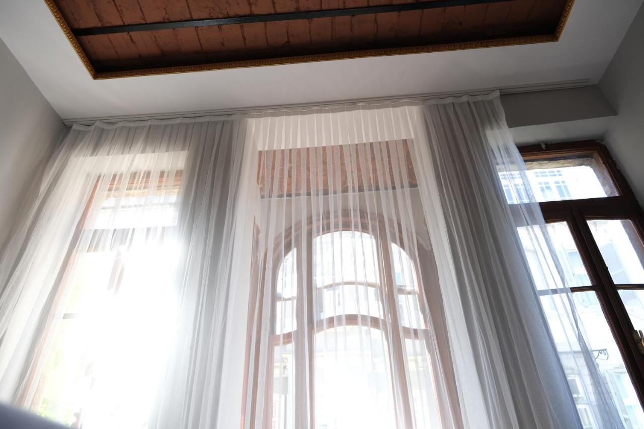 Adamantides Hotel Istanbul Ngoại thất bức ảnh