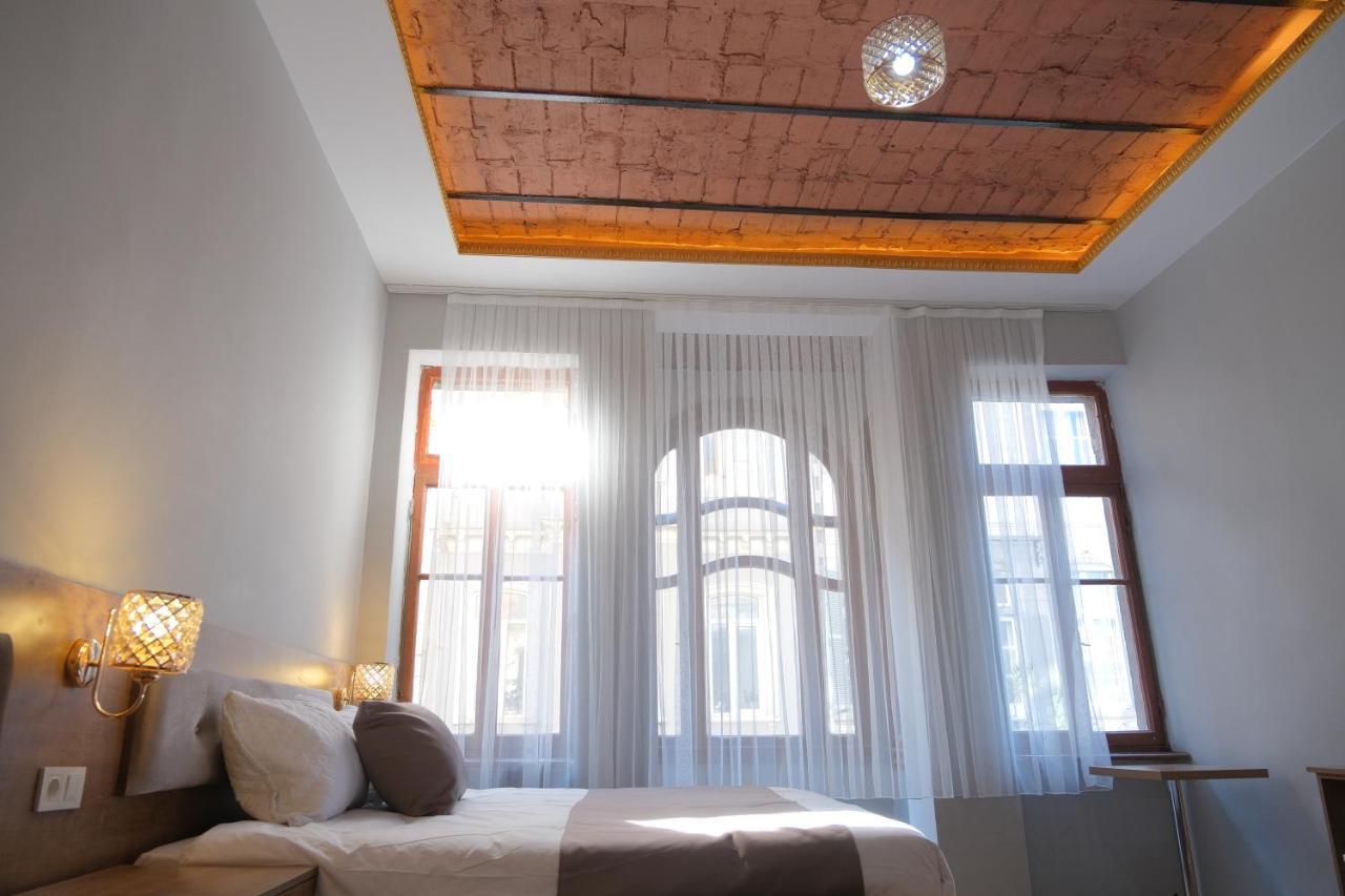 Adamantides Hotel Istanbul Ngoại thất bức ảnh