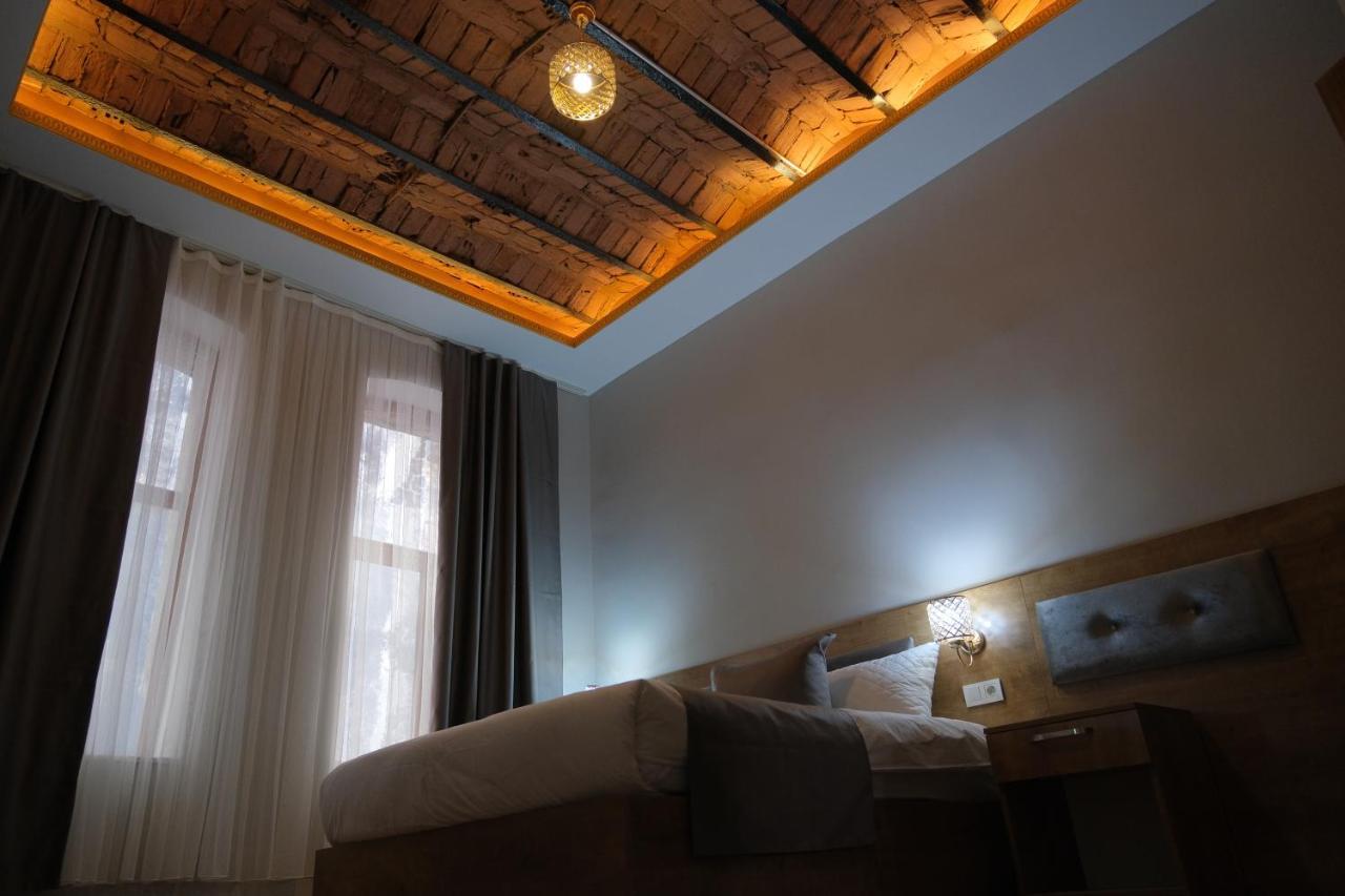 Adamantides Hotel Istanbul Ngoại thất bức ảnh