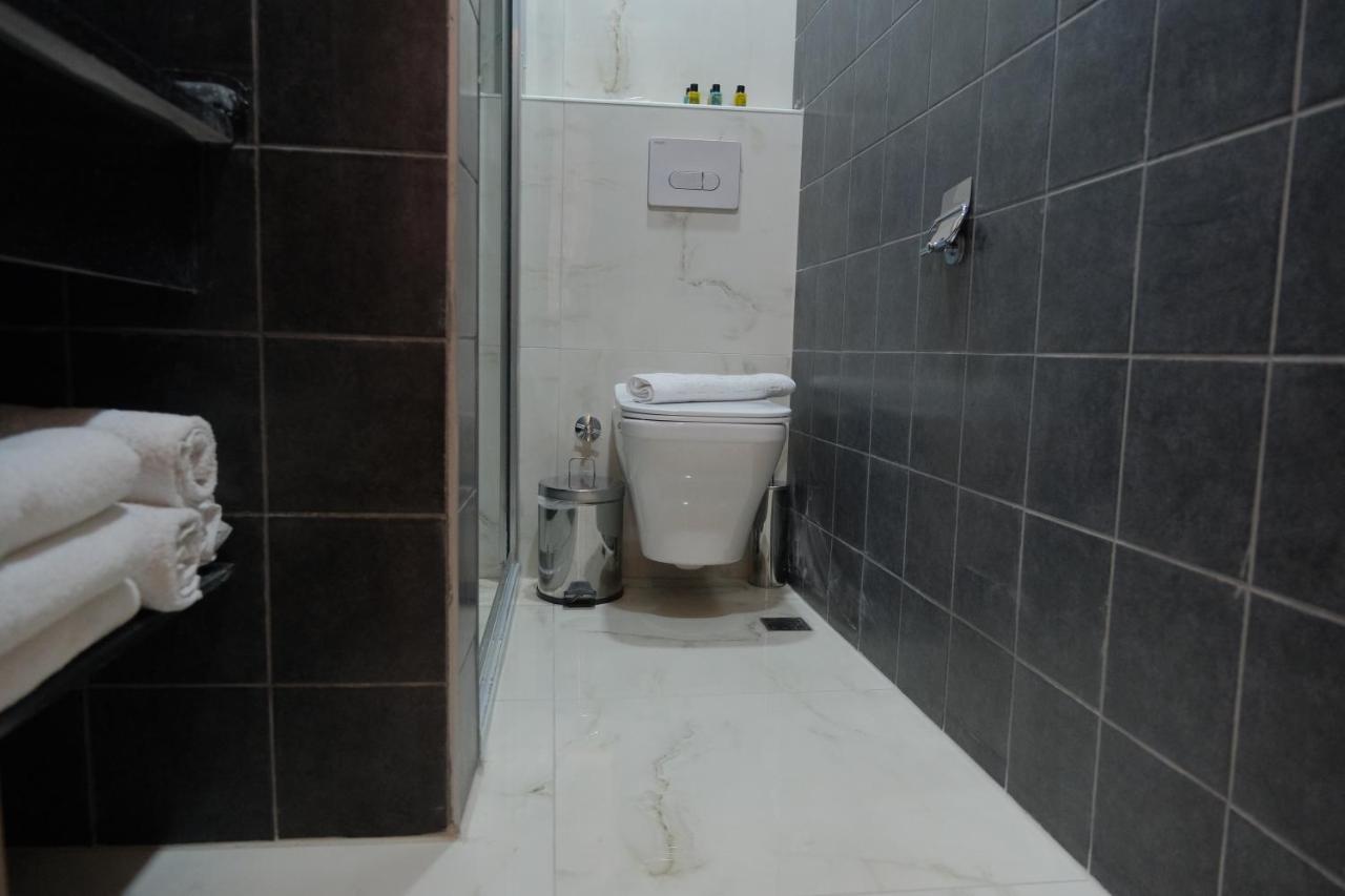 Adamantides Hotel Istanbul Ngoại thất bức ảnh