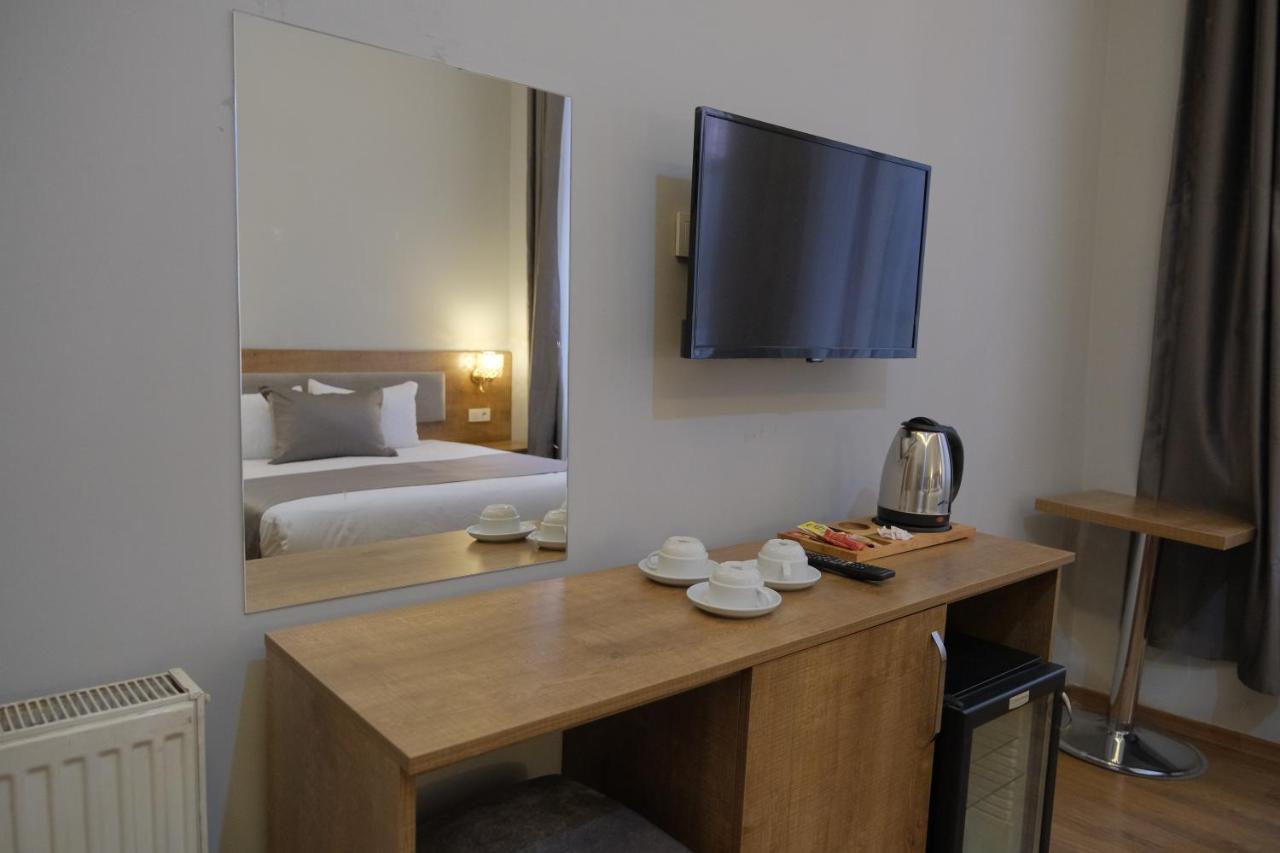 Adamantides Hotel Istanbul Ngoại thất bức ảnh