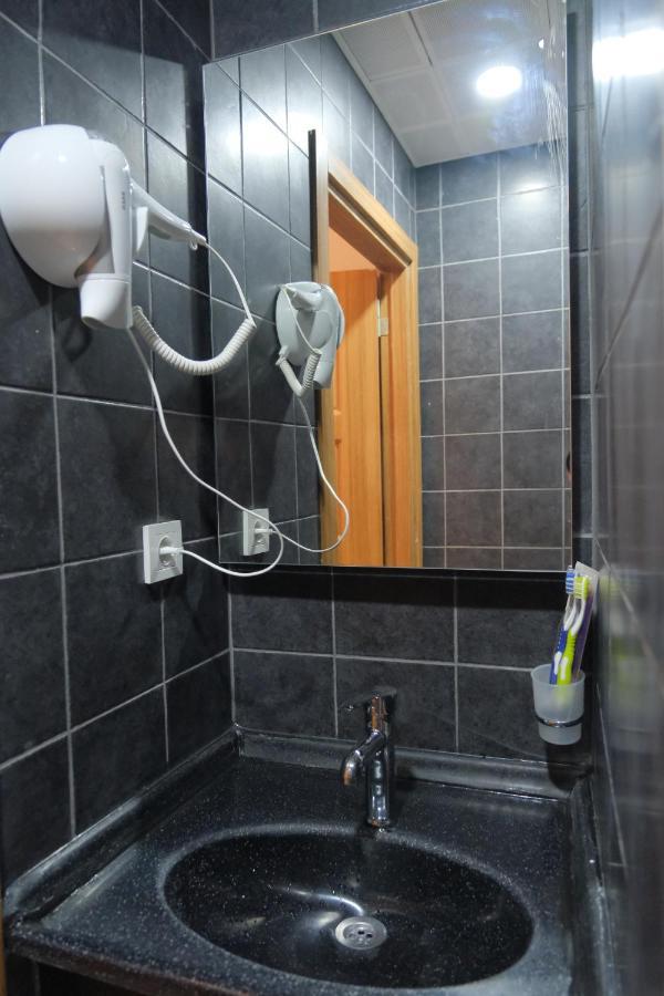 Adamantides Hotel Istanbul Ngoại thất bức ảnh