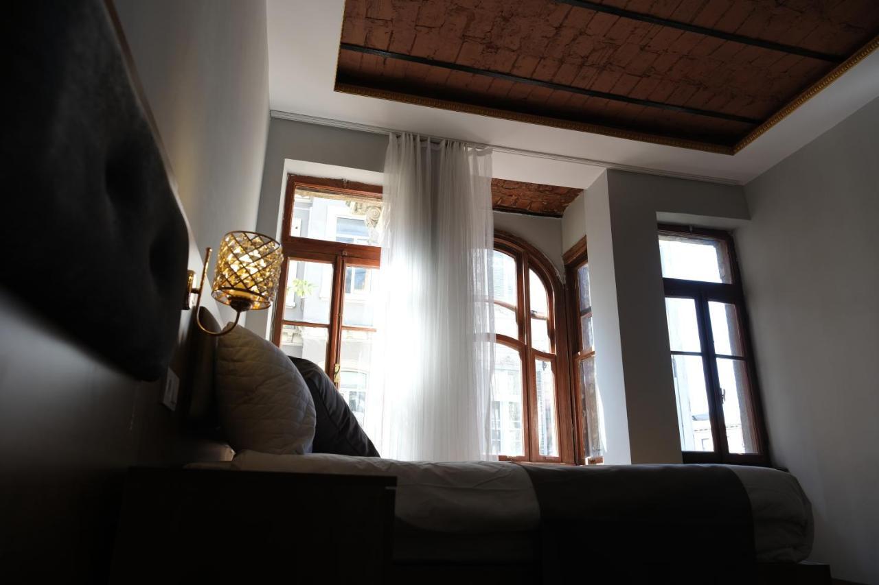 Adamantides Hotel Istanbul Ngoại thất bức ảnh