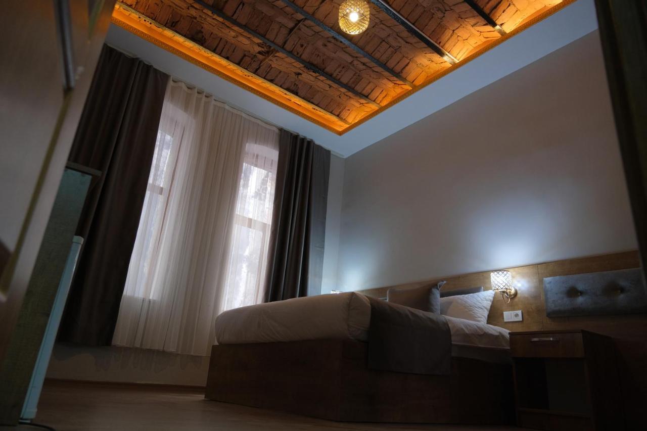 Adamantides Hotel Istanbul Ngoại thất bức ảnh